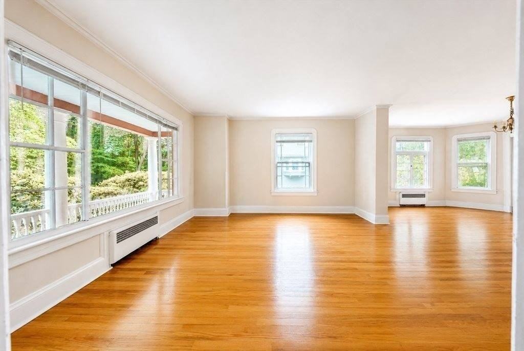 332 Forest Park Ave #332 - Photo 3 of 18