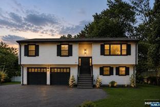 415 Goffle Rd - Photo 1 of 1