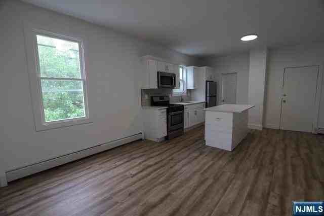9 Maple St #2L - Photo 4 of 28