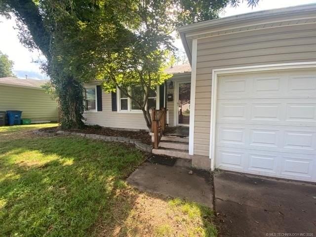 3820 S Detroit Ave - Photo 2 of 17
