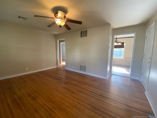 3820 S Detroit Ave - Photo 5 of 17