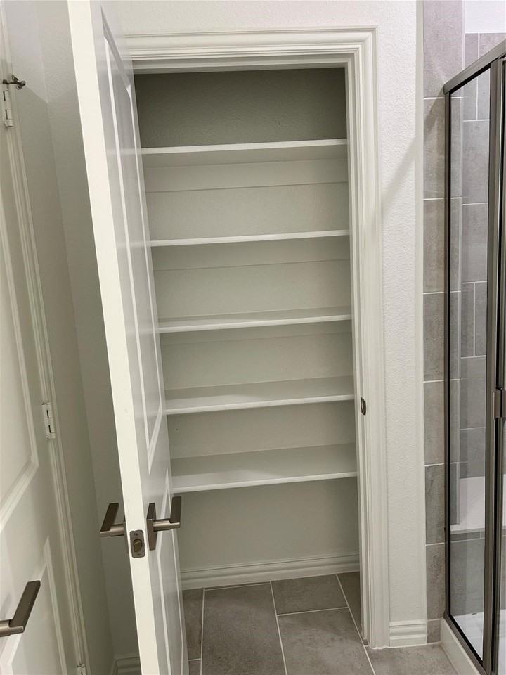 4704 Craymore Rd - Photo 6 of 14
