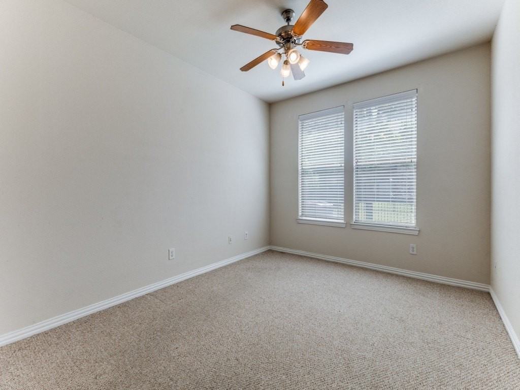 636 Gray Stone Ln - Photo 6 of 12