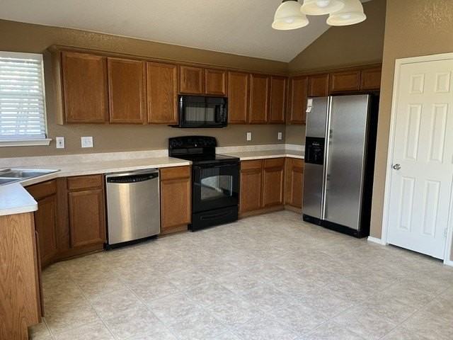9512 Chiefton Way - Photo 4 of 10