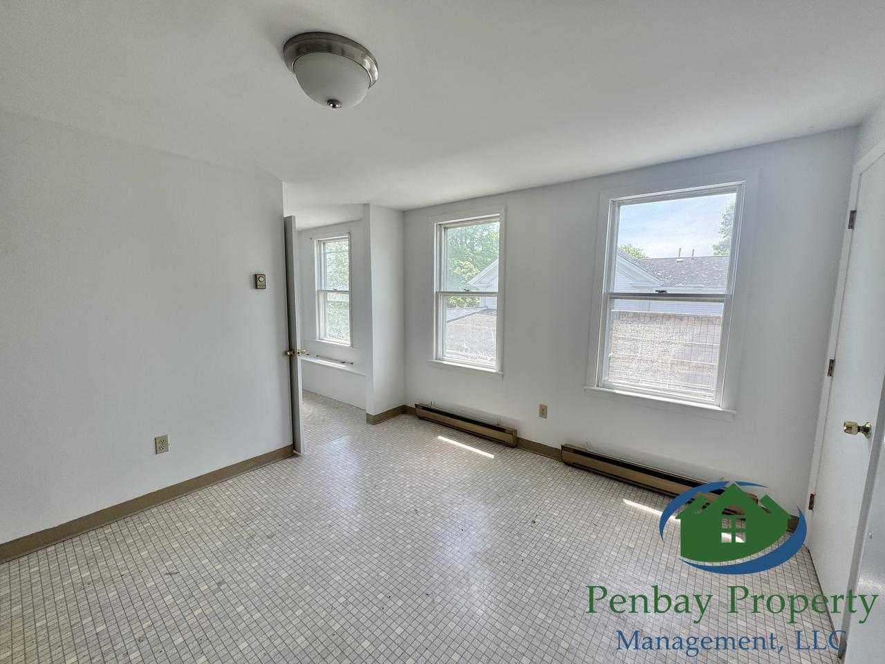 90 Franklin - Photo 2 of 11