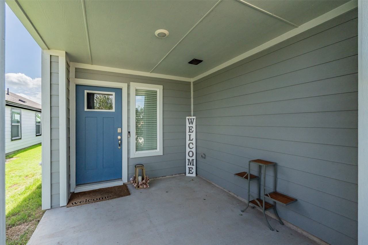 612 Capstone Cir - Photo 6 of 23