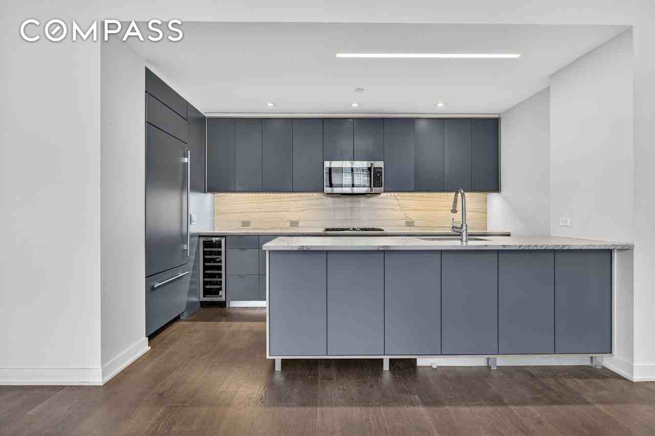 205 Water St #5C - Photo 2 of 15
