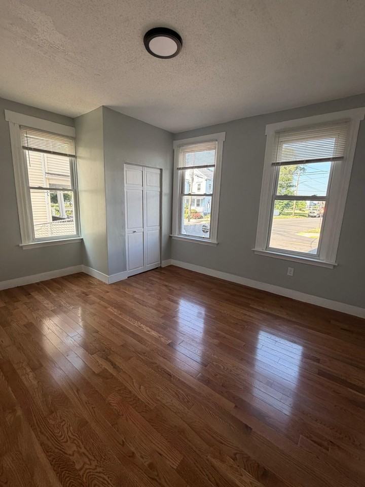 185 Winthrop Ave #1 - Photo 7 of 7