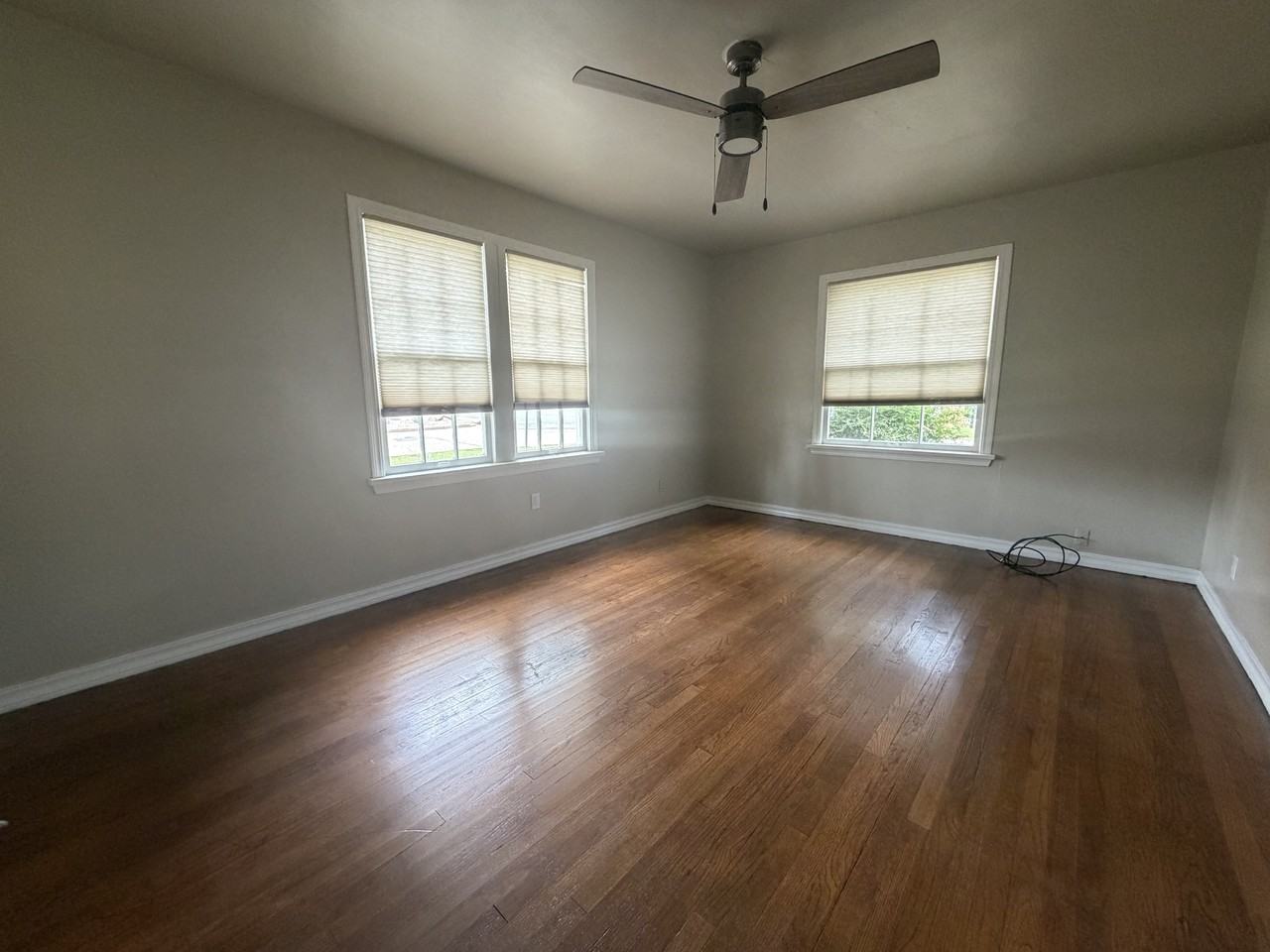 3714 N Shartel Ave #2 - Photo 7 of 12