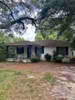 featured image of 4112 W Belmont St