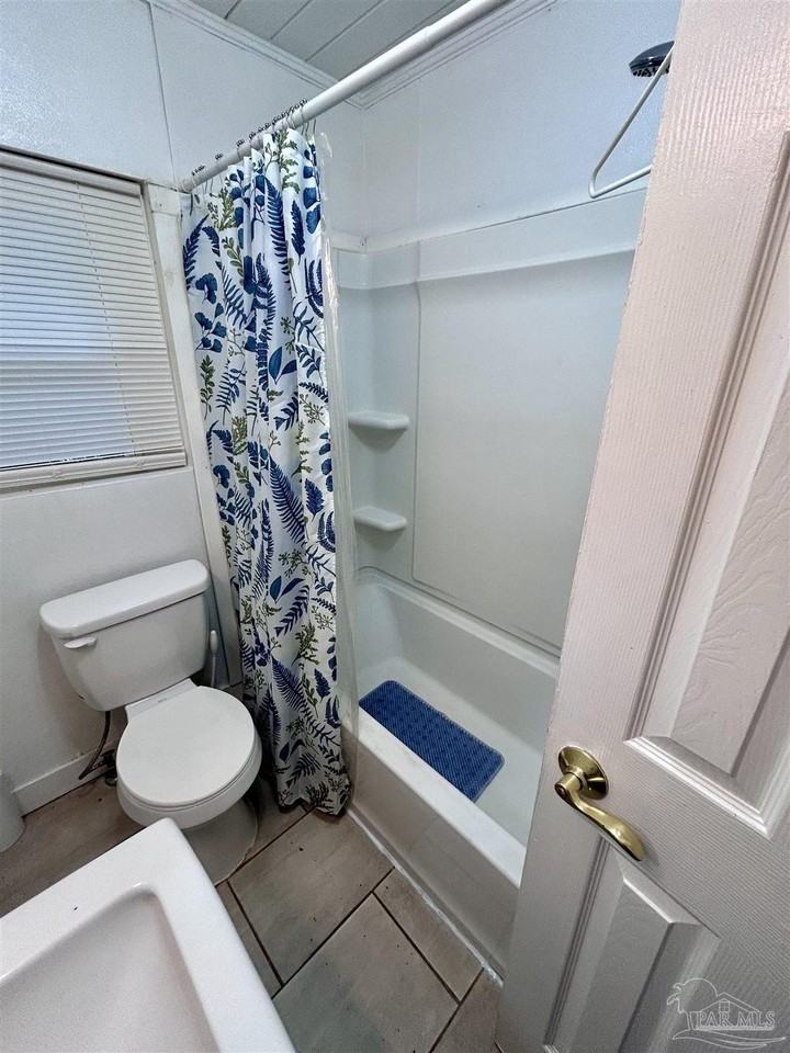 4112 W Belmont St - Photo 7 of 10