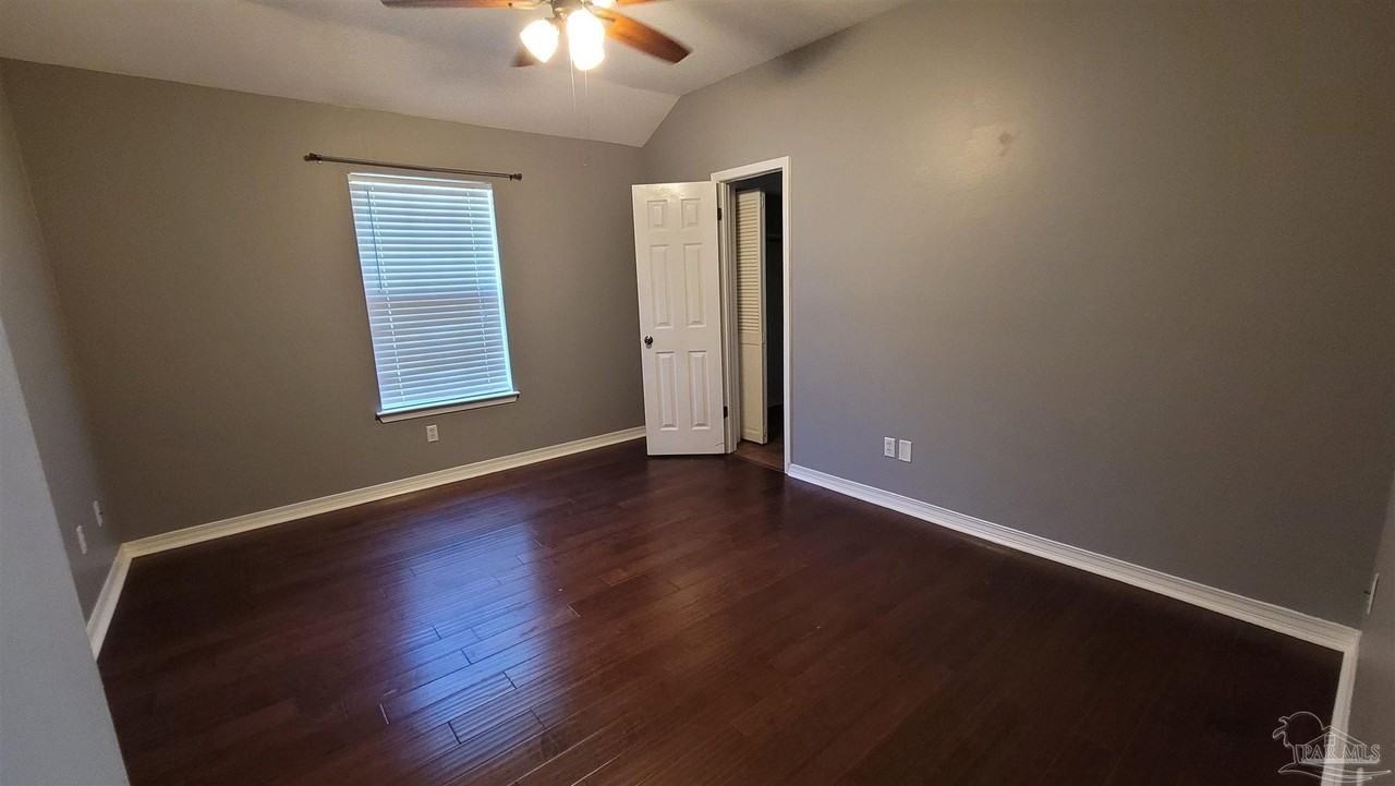 4559 Tradewinds Dr - Photo 6 of 11