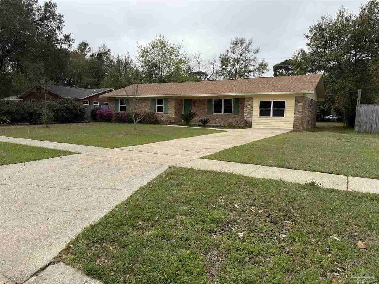 7845 Le Jeune Dr - Photo 2 of 40