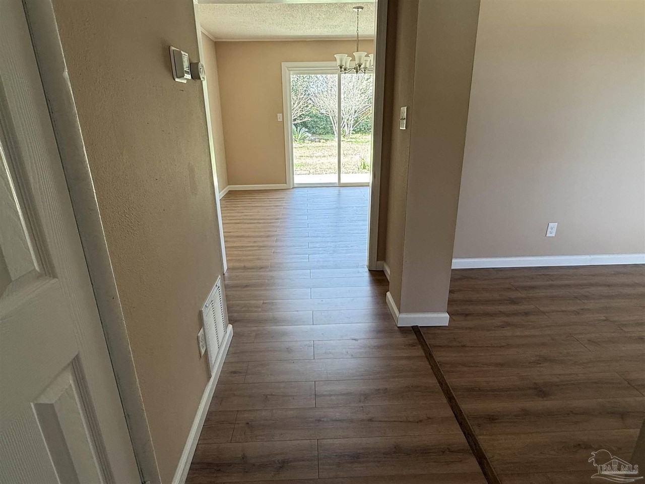 7845 Le Jeune Dr - Photo 4 of 40