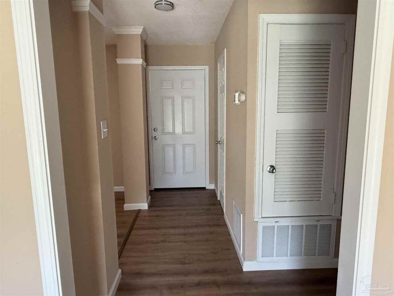 7845 Le Jeune Dr - Photo 5 of 40