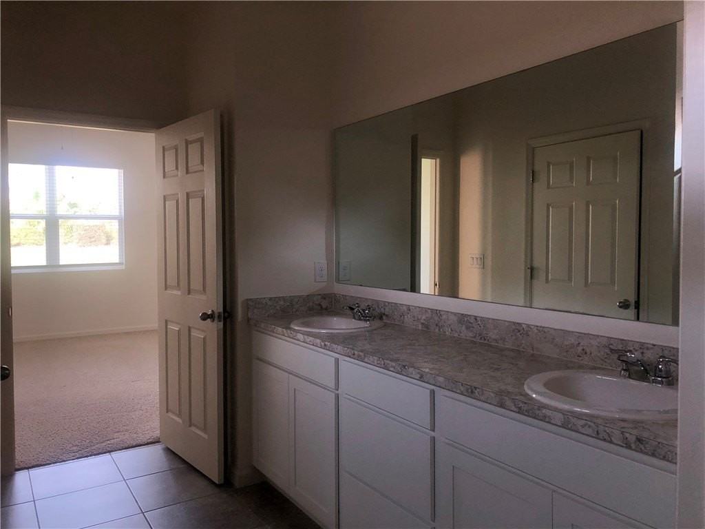2585 Crowned Eagle Cir Sw - Photo 5 of 7