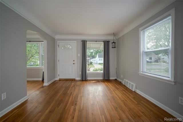 21328 Audette St - Photo 2 of 15