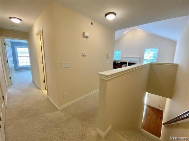 341 S Village Way - Photo 3 of 34