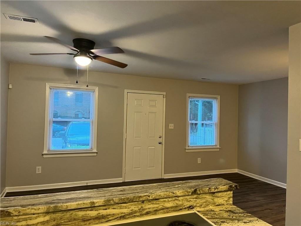 1227 W 41st St - Photo 2 of 11