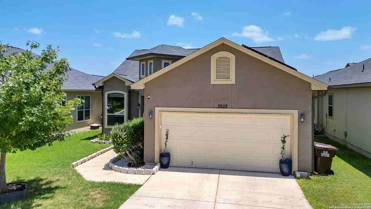 3922 Key West Way - Photo 5 of 38