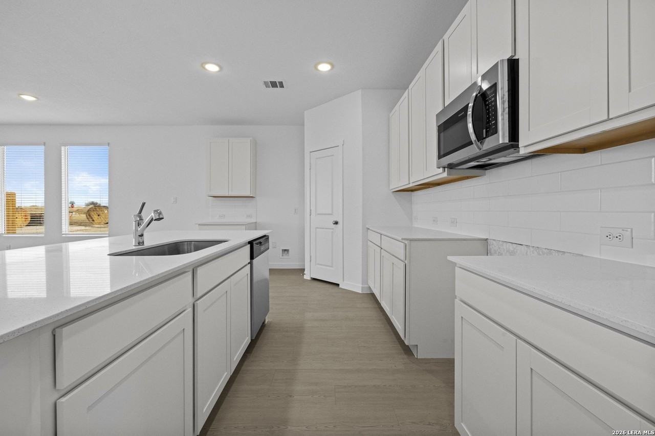 14999 Taradeau - Photo 3 of 17
