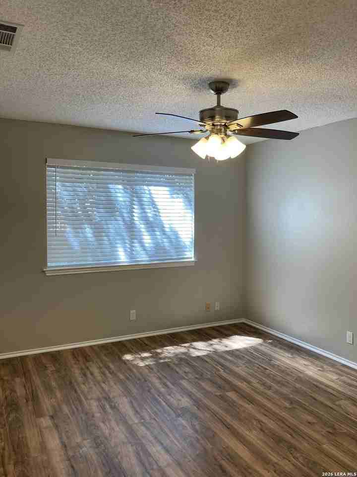 12228 Ridge Crown St - Photo 6 of 9