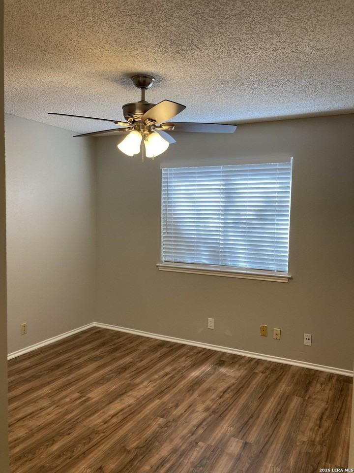 12228 Ridge Crown St - Photo 7 of 9