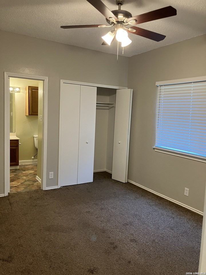 3411 Ridge Country St - Photo 5 of 9