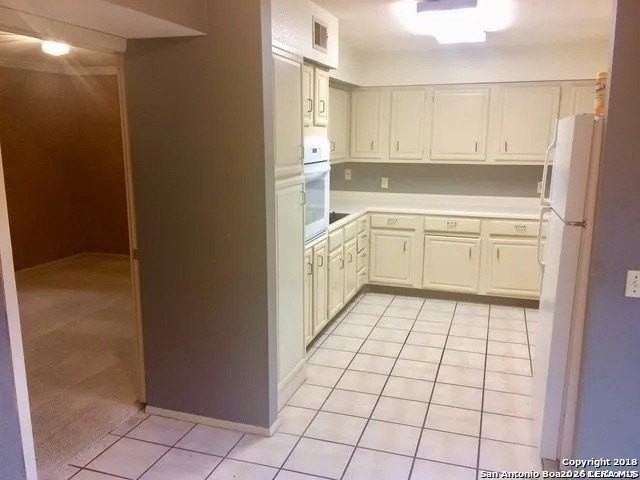 7834 Broadway #106 - Photo 4 of 10
