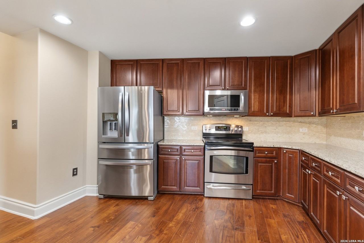 215 Center St #1608 - Photo 7 of 27
