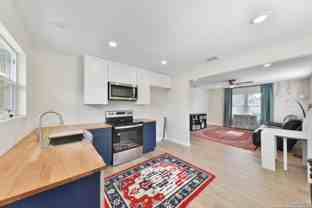 315 W Norwood Ct #1 - Photo 1 of 1