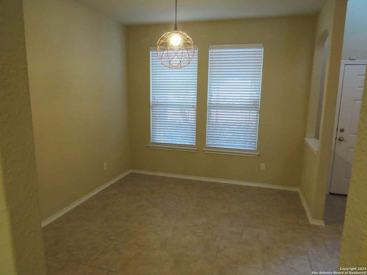 11622 Blossom Blf - Photo 4 of 36