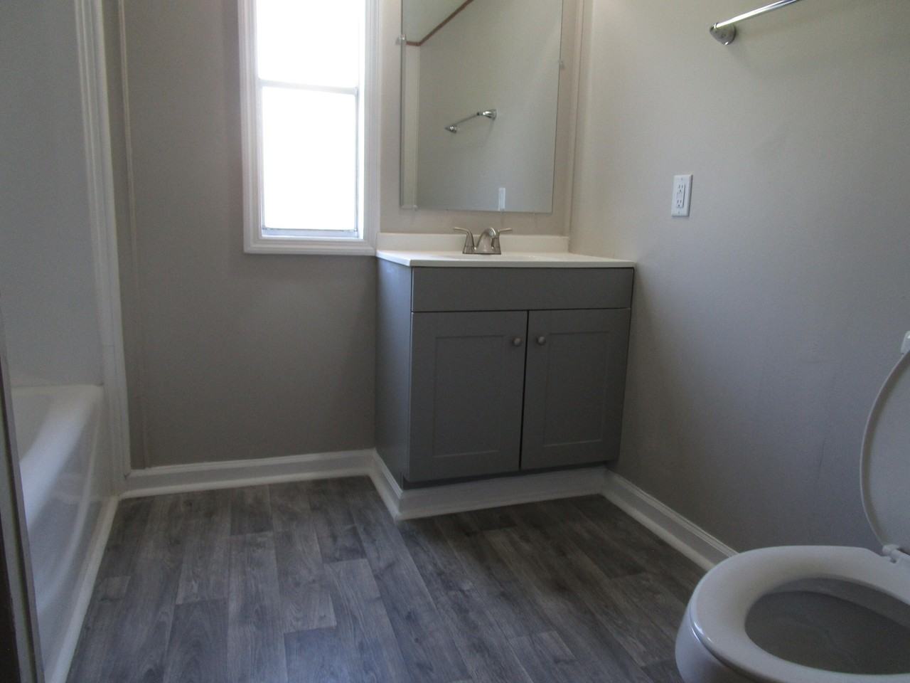 836 S Saint Pauls Church Rd - Photo 6 of 14