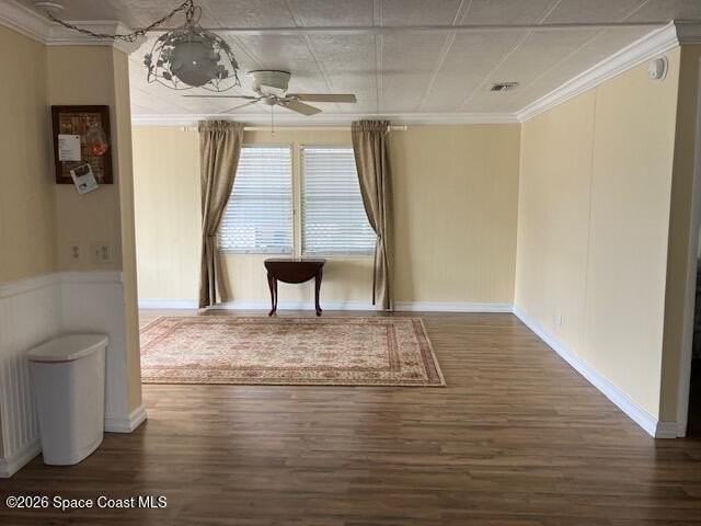 504 Jennifer Cir - Photo 2 of 11