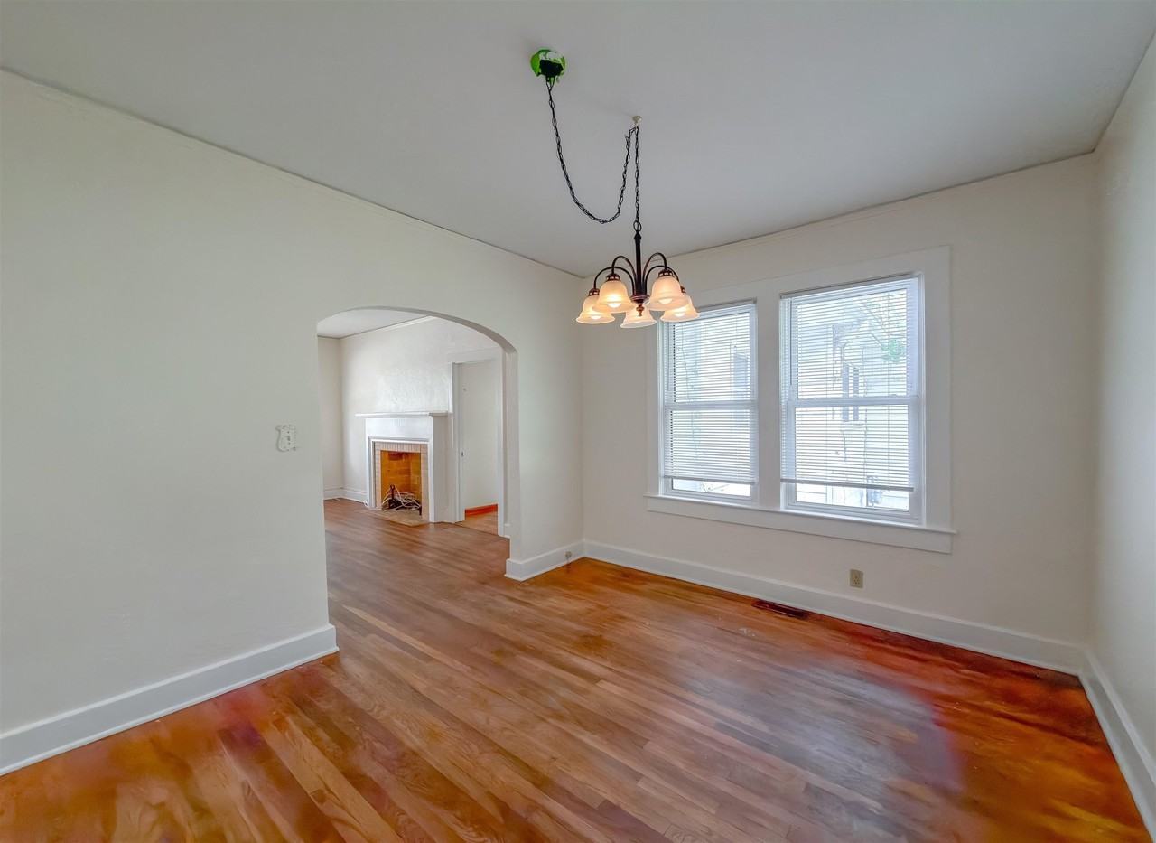 1230 Mitchell Ave - Photo 7 of 32