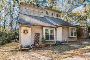 featured image of 1816 Seay Ct