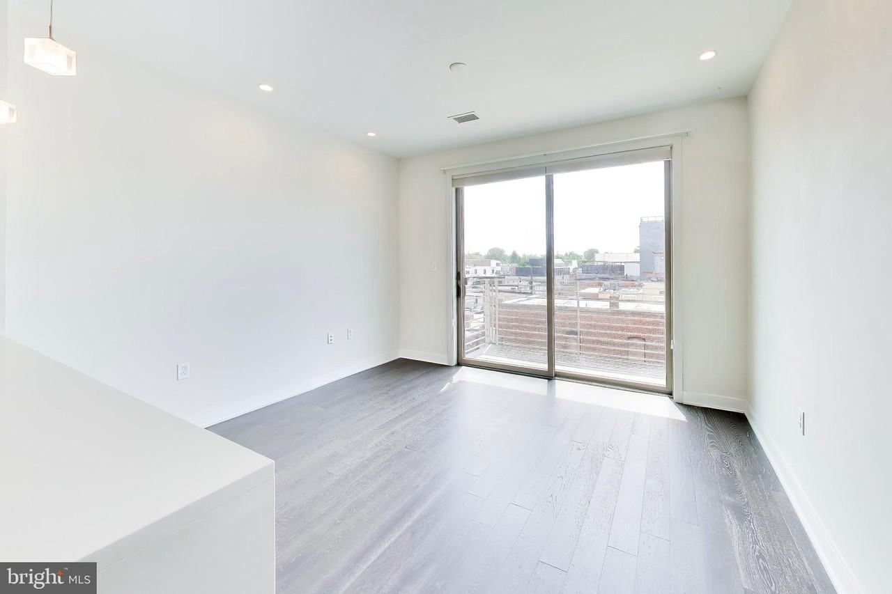 1350 Maryland Ave Ne #316 - Photo 5 of 25
