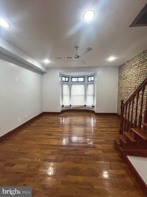 914 Whitelock St - Photo 2 of 21