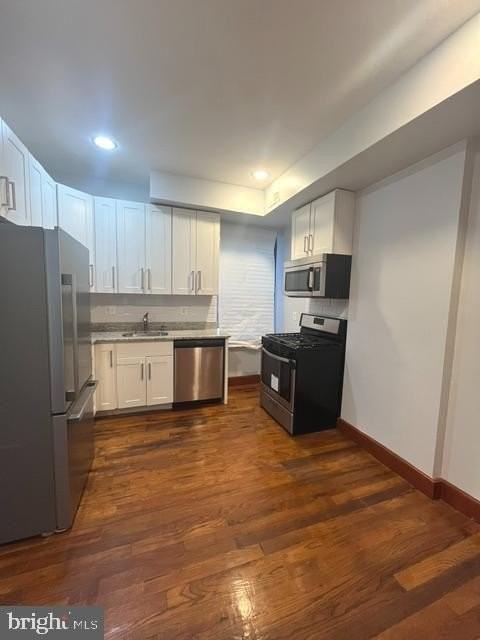 914 Whitelock St - Photo 6 of 21