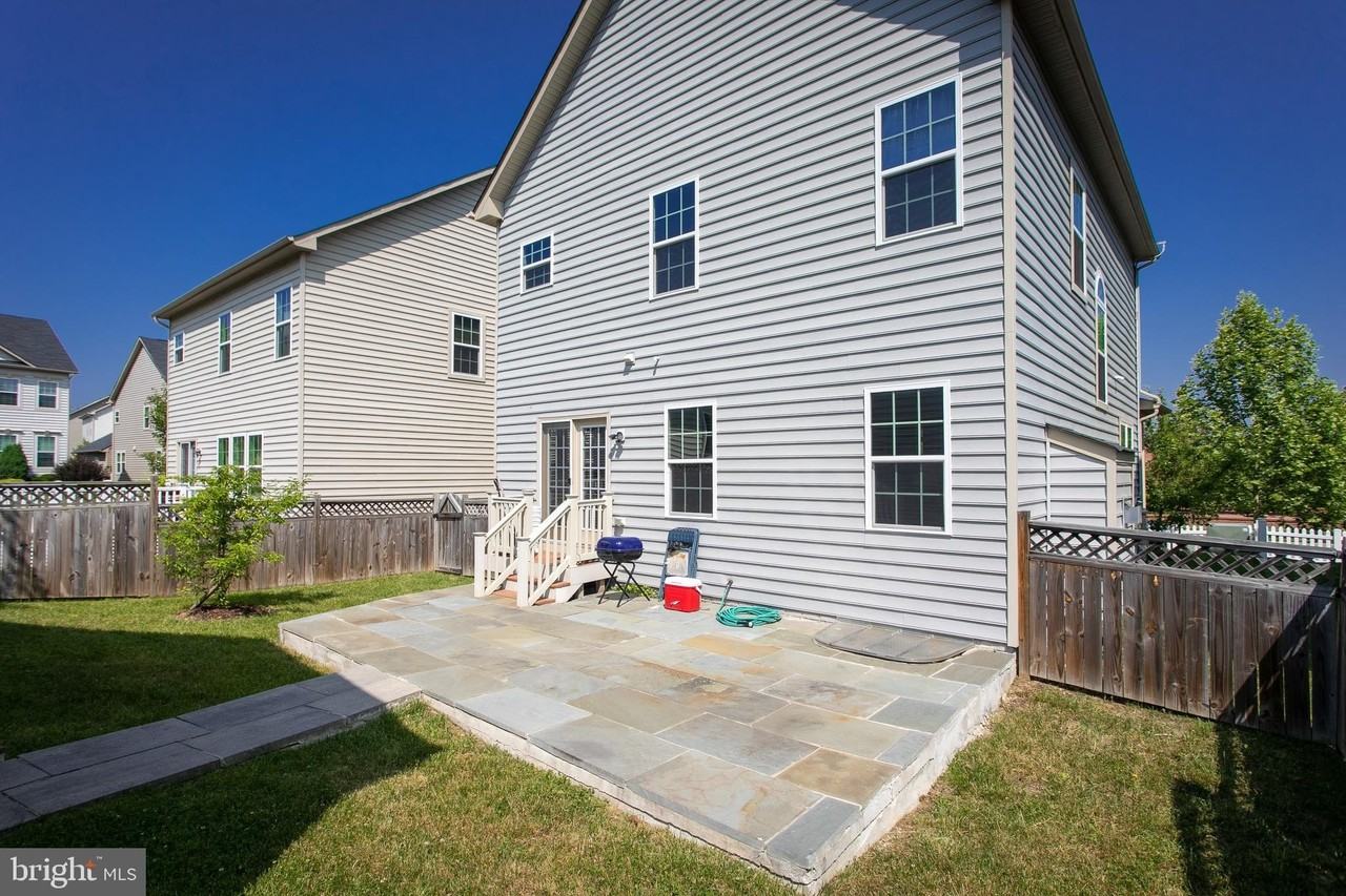 2515 Baileys Pond Rd - Photo 3 of 13