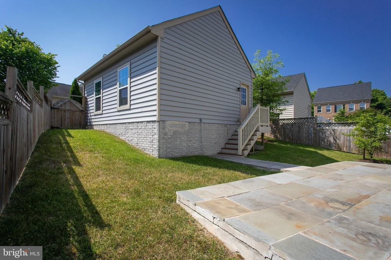 2515 Baileys Pond Rd - Photo 4 of 13