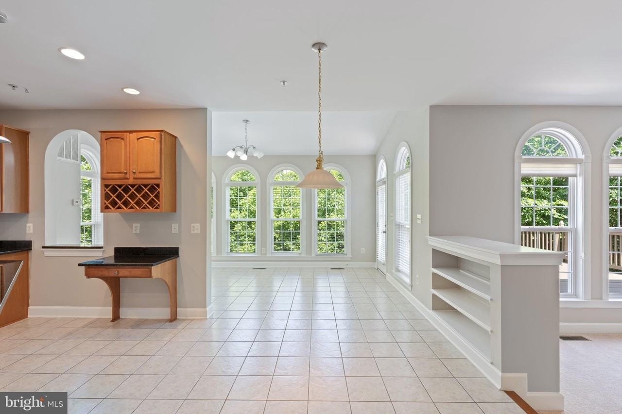 15436 Symondsbury Way - Photo 6 of 50