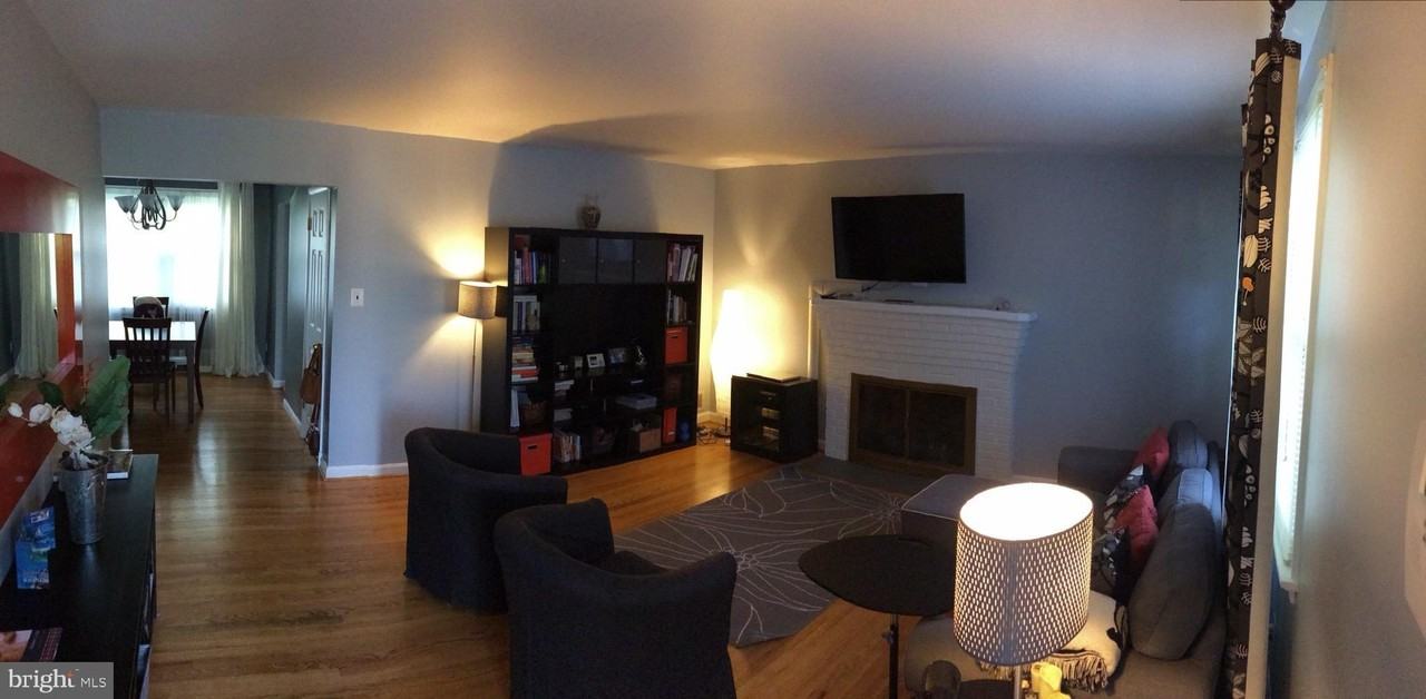 6008 Jamestown Rd - Photo 4 of 24