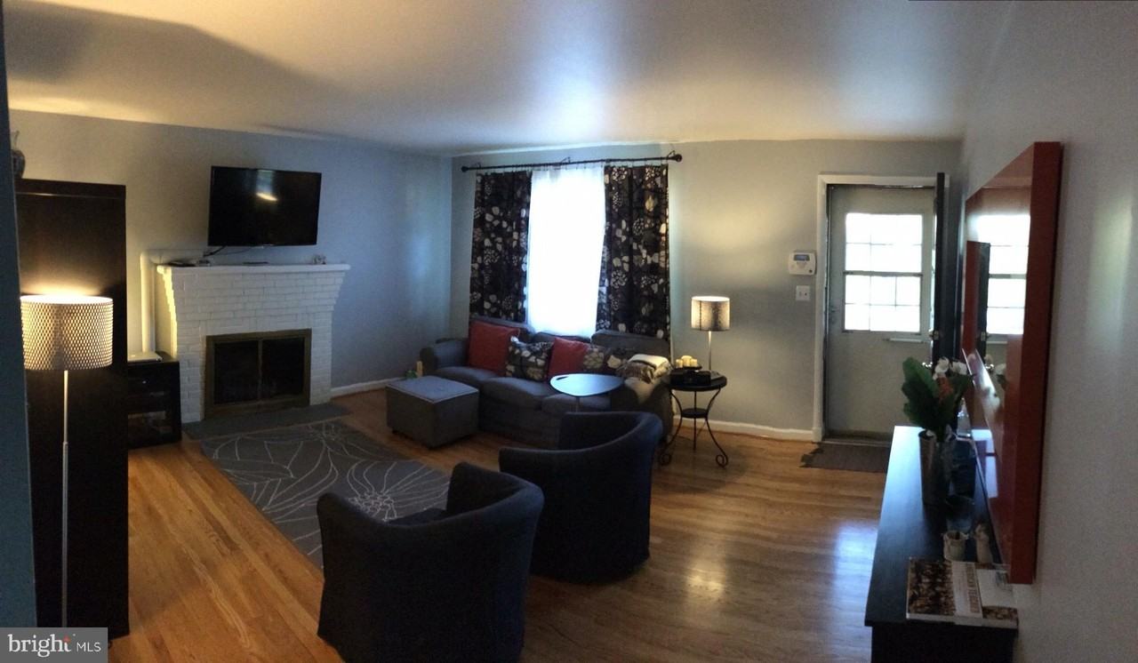 6008 Jamestown Rd - Photo 5 of 24