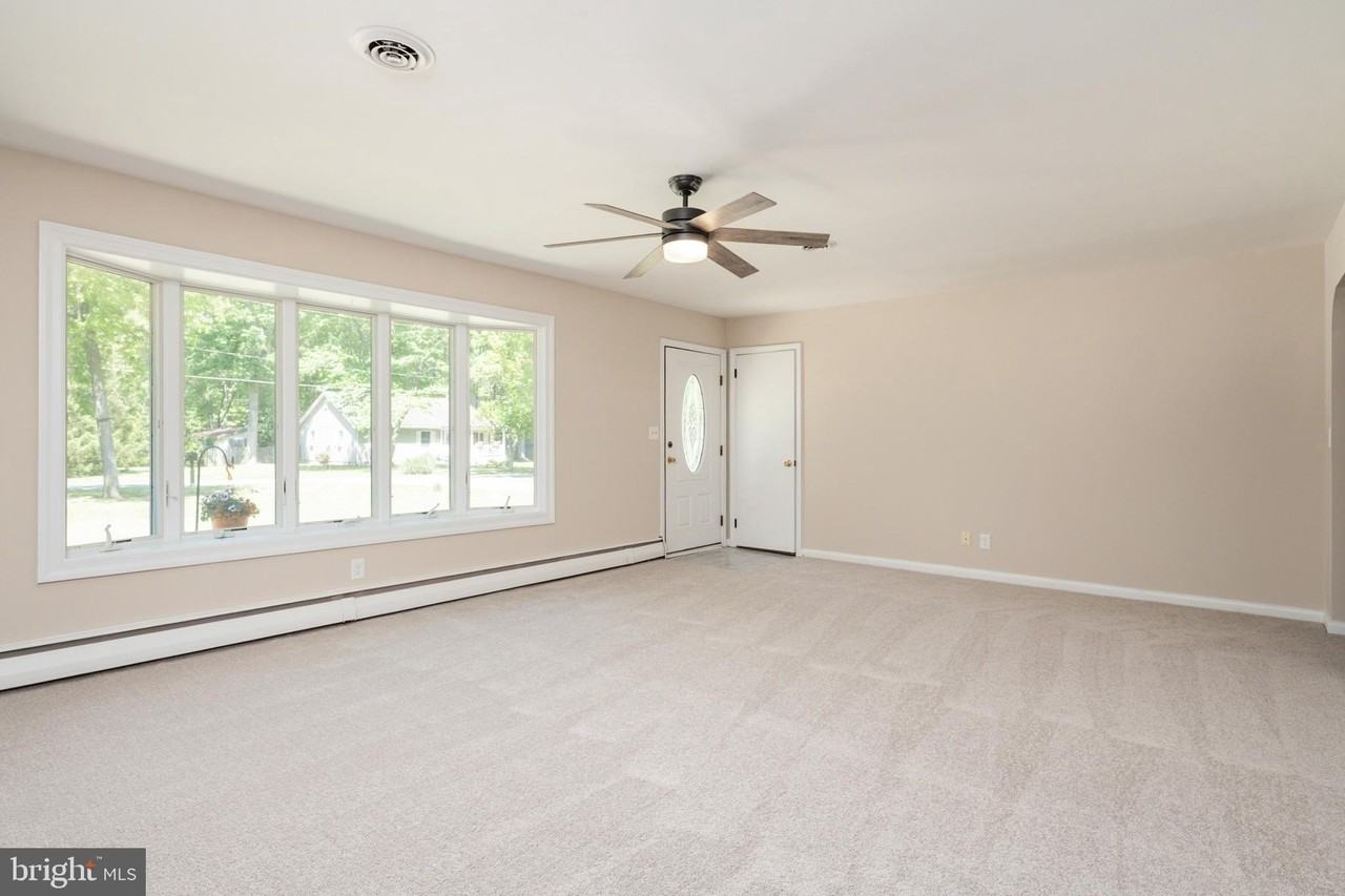 117 Rebel Rd - Photo 2 of 28