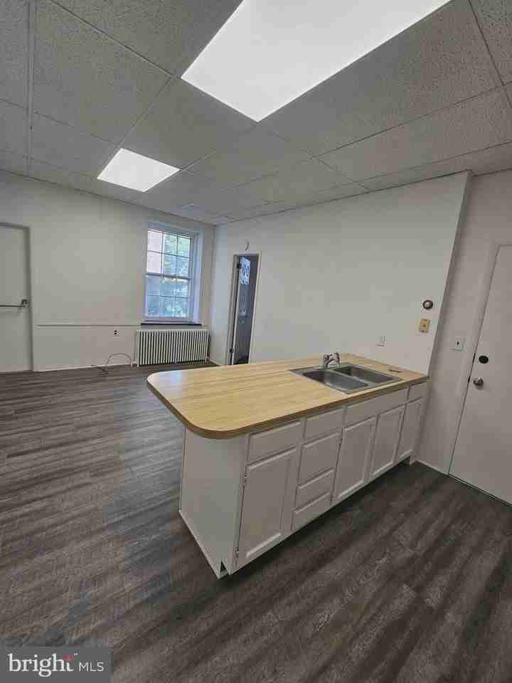 41 W Temple Ave #A2 - Photo 3 of 10