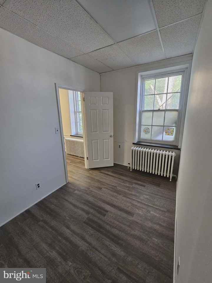 41 W Temple Ave #A2 - Photo 7 of 10