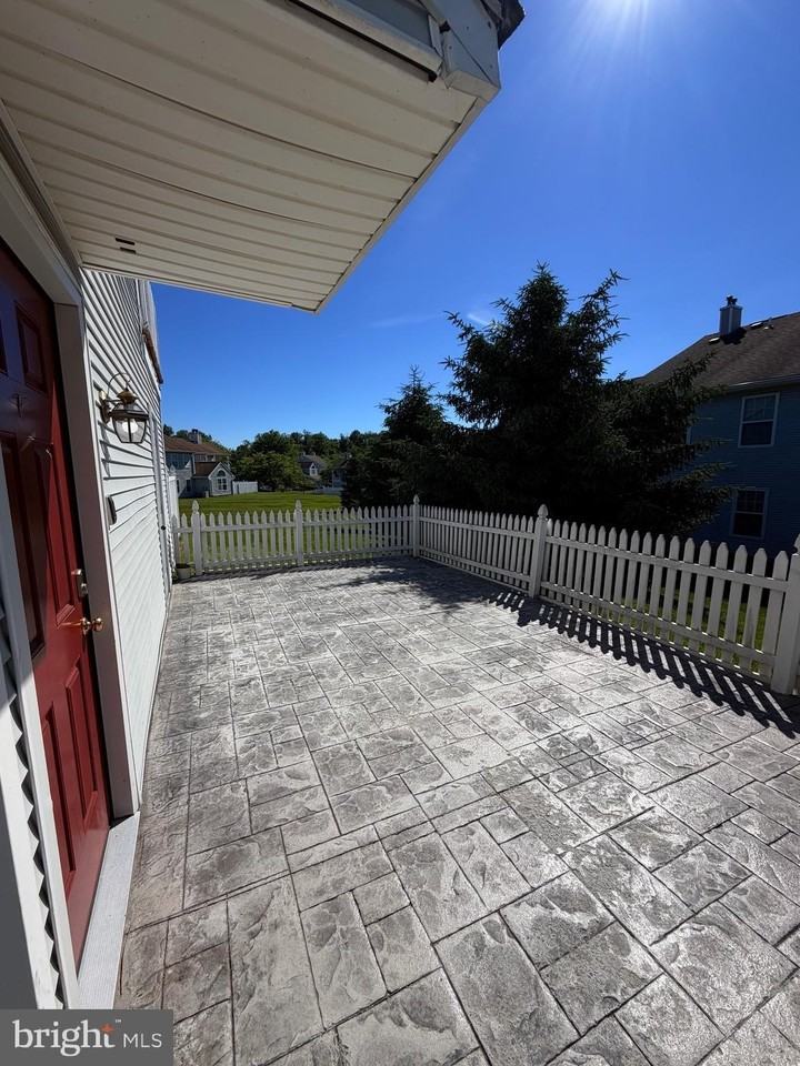 543 Cedar Hollow Dr - Photo 3 of 41