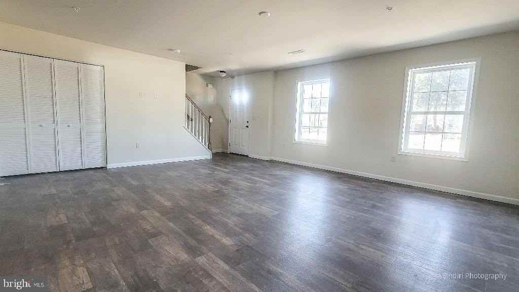 10 Skip Ln - Photo 5 of 50
