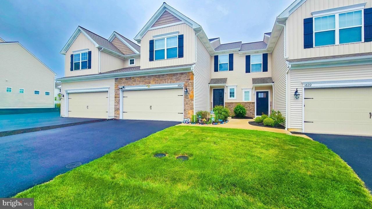 1624 Haralson Dr - Photo 4 of 50